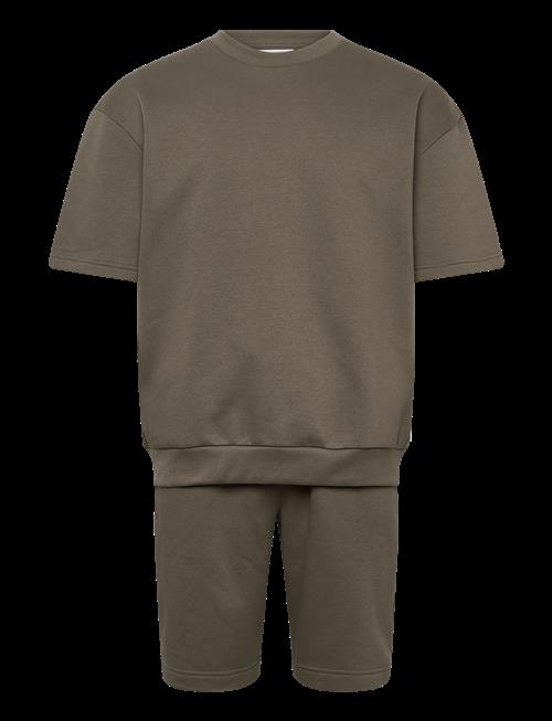 Lindbergh | Oversized S/S Sweatshirt+Shorts | M