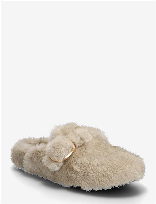 Steve Madden | Plushie | 40