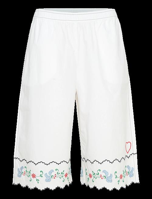 Stella Nova | Coloured Embroidered Oversized Shor | 40