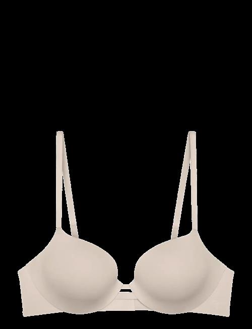 Triumph | Body Make-Up Illusion Whp Ex | E x 85