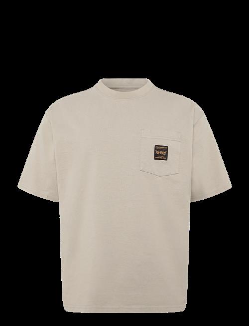 Levi's® | Ss Workwear Pkt Tee Trench Coa | M