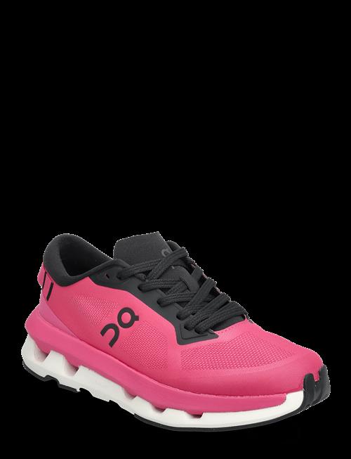 On | Cloudzone | 38