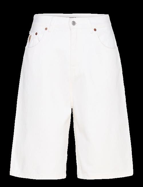 Lois Jeans | Camille Short | 29