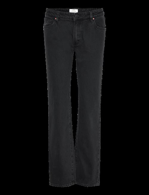 NEUW | Mia Straight Black Earth Washed Black | W27