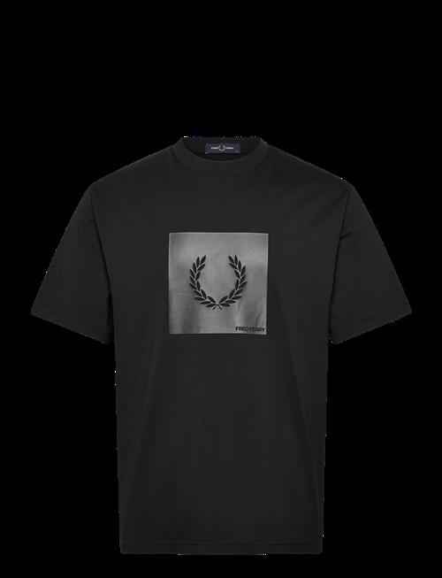 Fred Perry | Box Graphic T-Shirt | XS