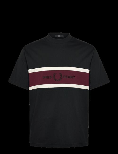Fred Perry | Embroidered Panel Tee | M
