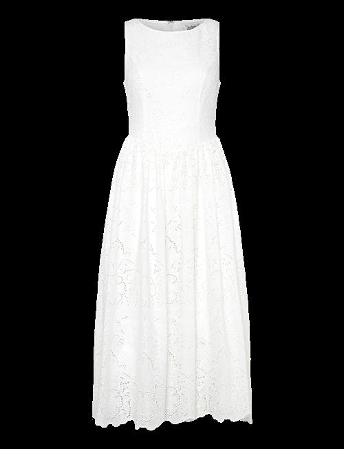 Twist & Tango | Myka Broderie Dress | M