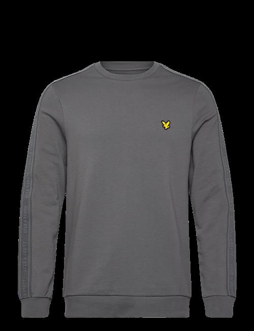 Lyle & Scott Sport | Jacquard Tape Crew Neck | XXL