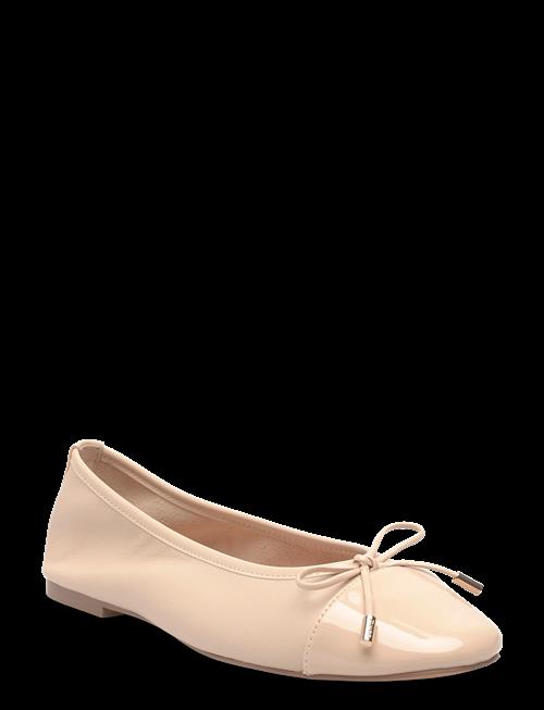 Dune London | Haliah | 41