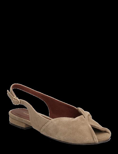 Anonymous Copenhagen | Magda 20 | 37