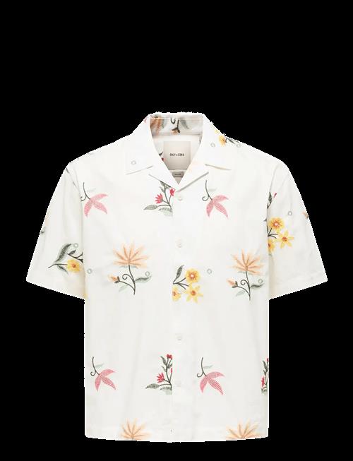 ONLY & SONS | Onsedward Rlx Ss Shirt | L