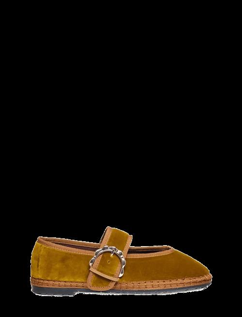 Flabelus | Sophie Mustard | 38