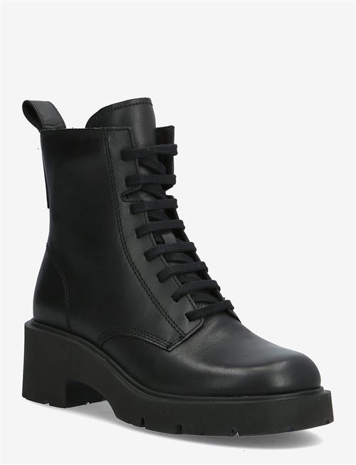 Camper | Milah | 36