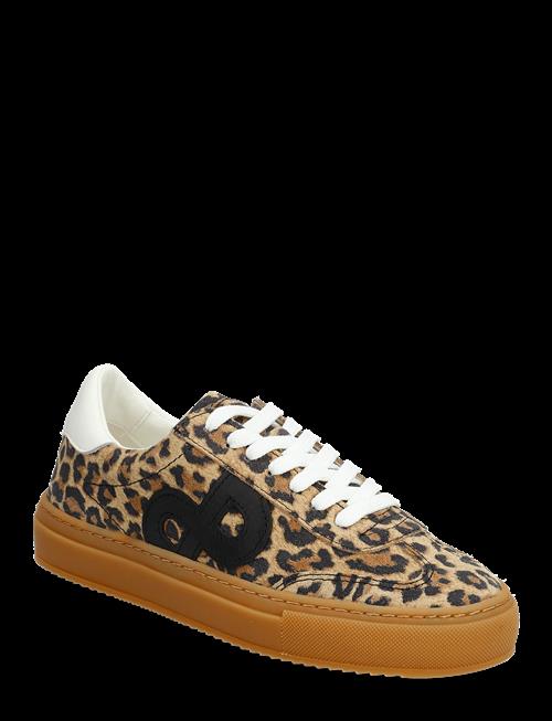Pavement | Kohia Suede | 41