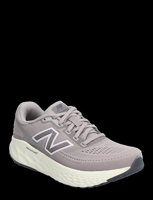 New Balance | New Balance Freshfoam Evoz V4 | 37