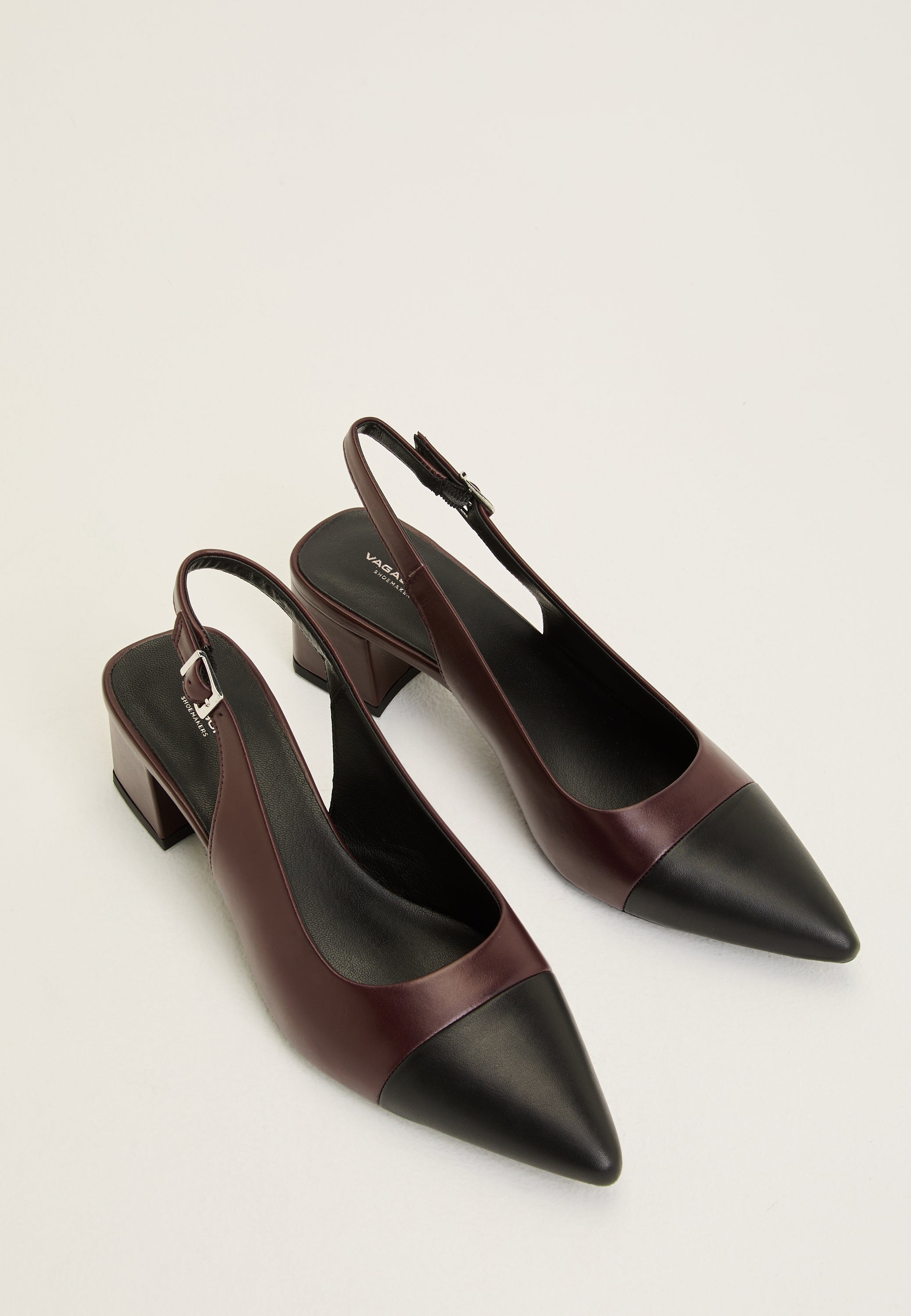 VAGABOND SHOEMAKERS Marta Leather Pumps