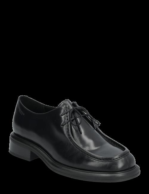 VAGABOND | Ellis | 38