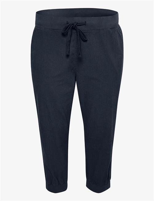 Kaffe Curve | Kcnana Capri Pants | 52