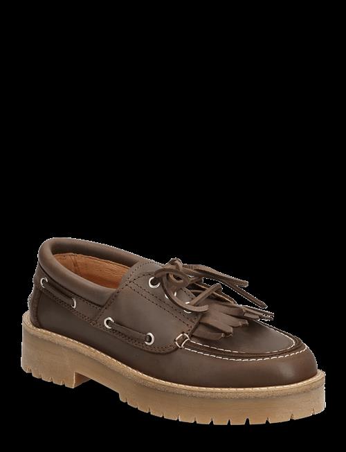 Pavement | Alvina Plateau Fringle | 36