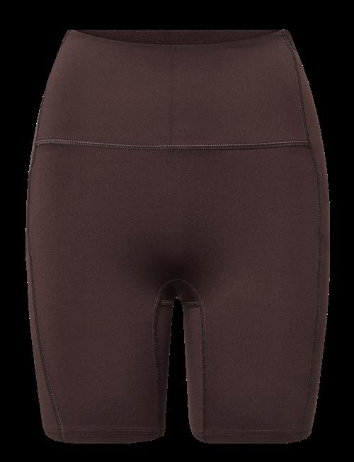 2XU | Form Stash Hi-Rise Compression 6 Inch Shorts | XS