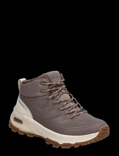 Skechers | Max Protect Legacy Weekend Getaway | 41