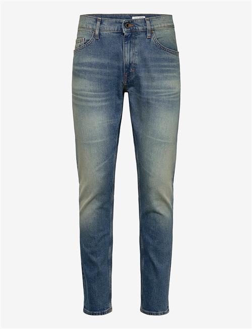 Se Tiger of Sweden | Pistolero | 33 x 34 hos Booztlet