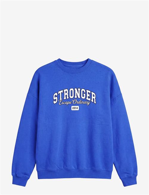STRONGER | Comfy Sweatshirt | XL