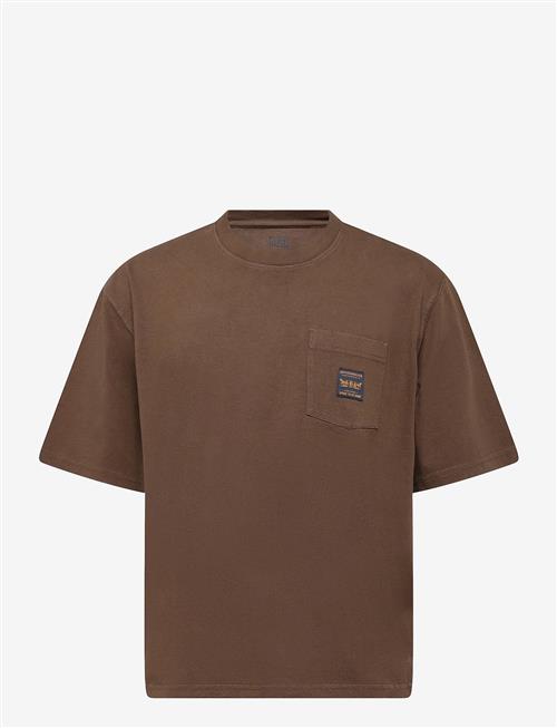 Levi's® | Ss Workwear Pkt Tee Desert Pal | S