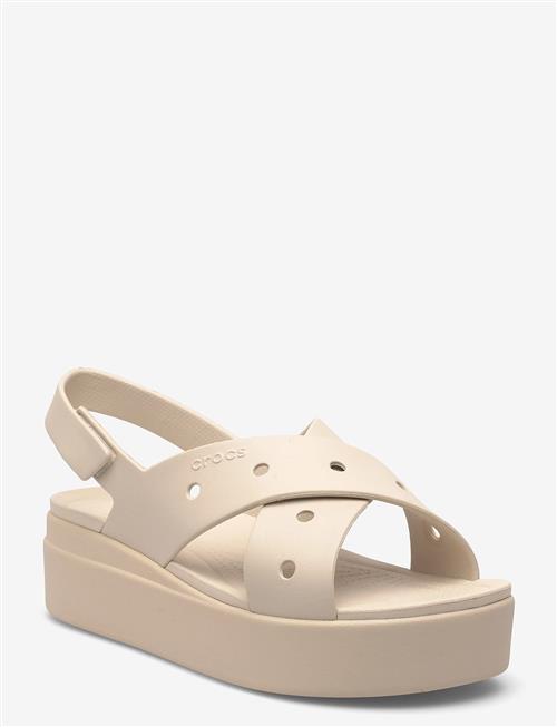 Crocs | Brooklyn 4U Cross Strap Sandal | 37/38