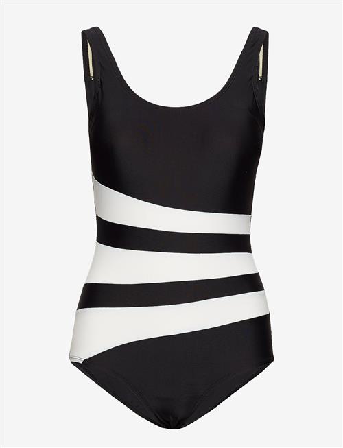 Wiki | Swimsuit Bianca Classic+ | 54