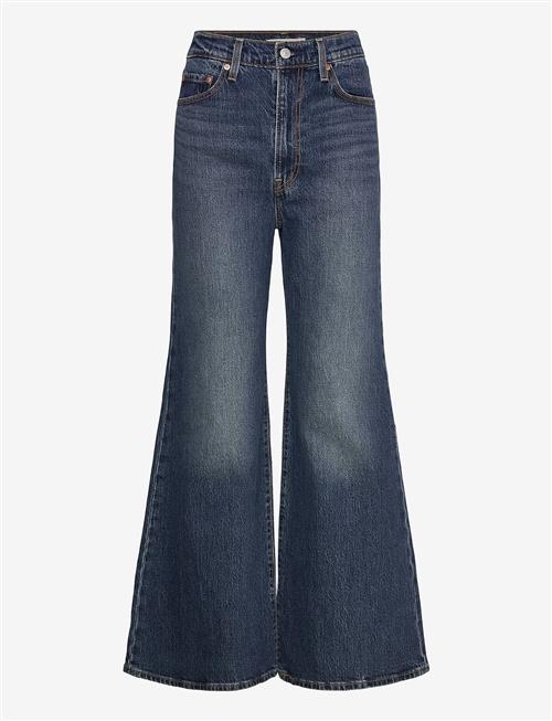 Levi's® | Ribcage Bells Romantic Story | 29 x 34