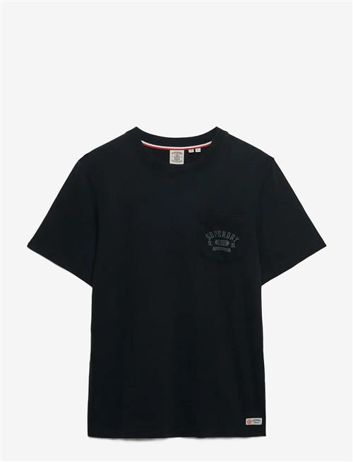 Superdry | Vintage Prep Relaxed Pcket Tee | M