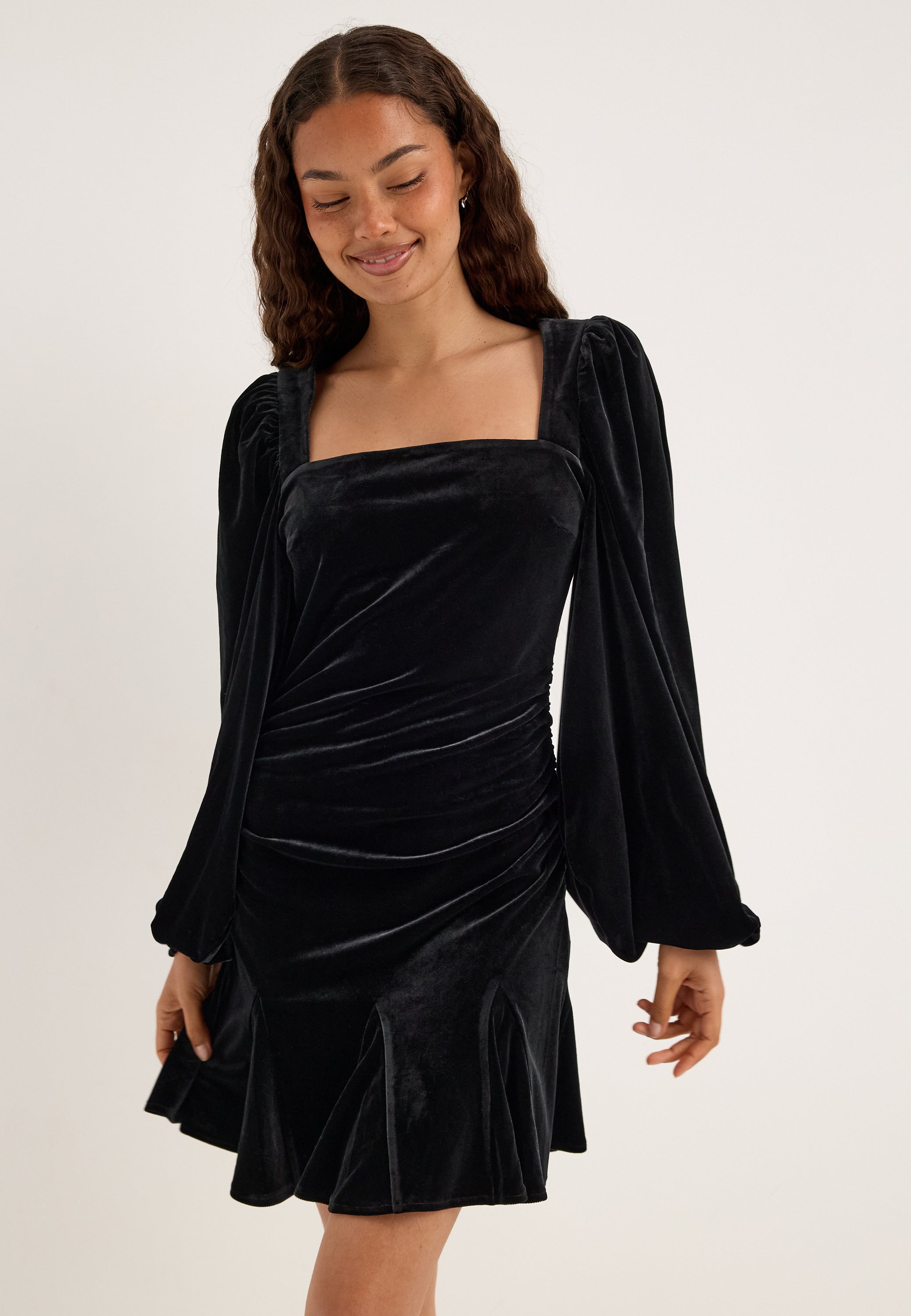 BUBBLEROOM OCCASION Flared Velvet Short Dress